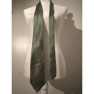 Nautica Men's Silk Tie Sage Green Micro Pattern Geometric Grid Professional Silk